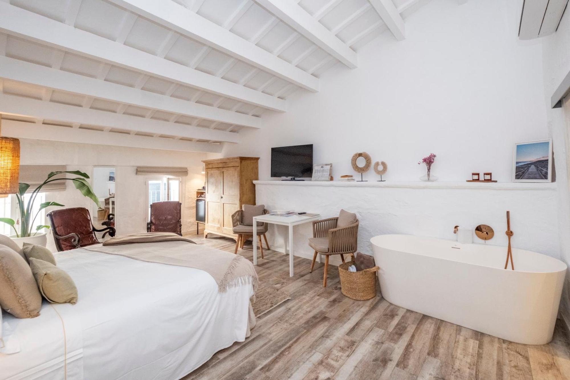 Encant De Alaior Boutique Hotel Buitenkant foto
